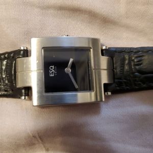 EsQ watch